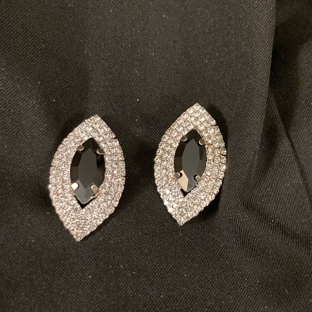 Dress Up Costumes Rhinestone & Pearl Jewelry Lot - Picture 6 of 6